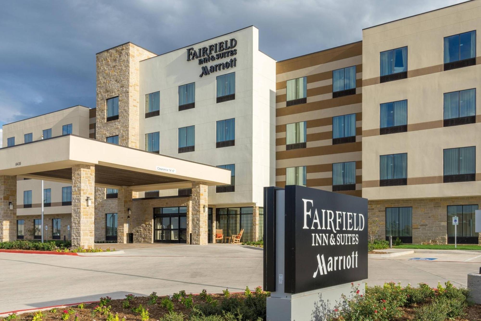 Fairfield Inn & Suites By Marriott Lubbock Southwest Exterior foto
